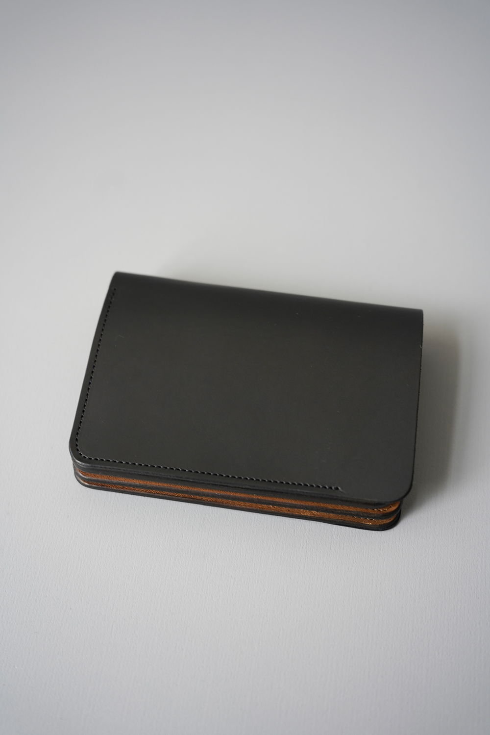 forme」Short wallet baby calf 2023秋生産モデル、入荷 | ANOTHER LOUNGE