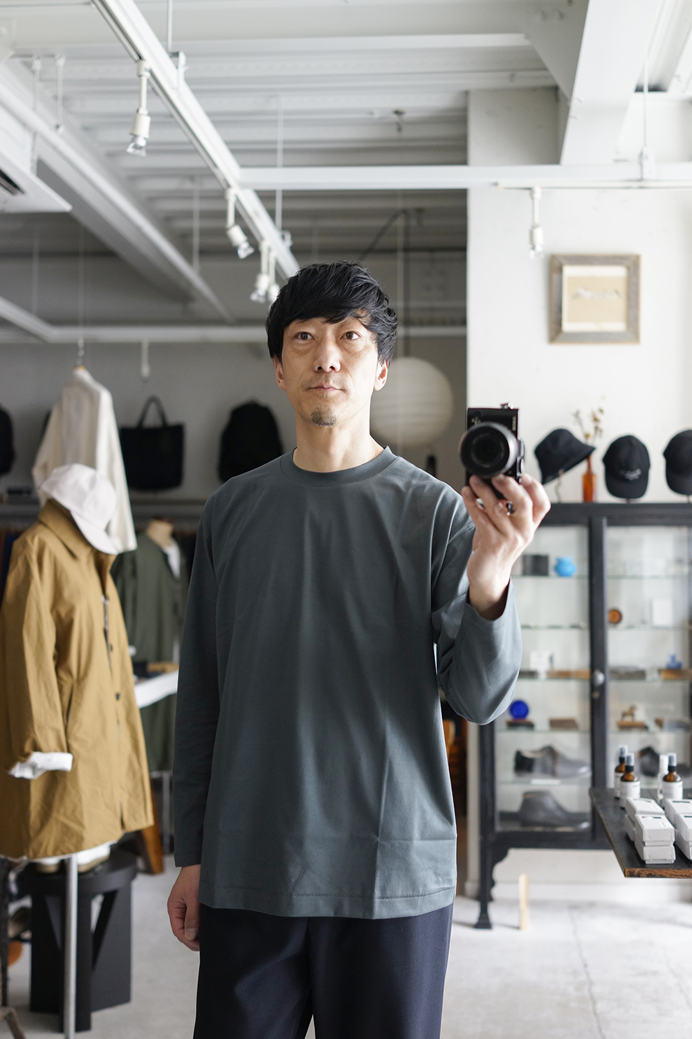 「ATON」SUVIN 60/2 OVERSIZED L/S T-SHIRT & WOOL