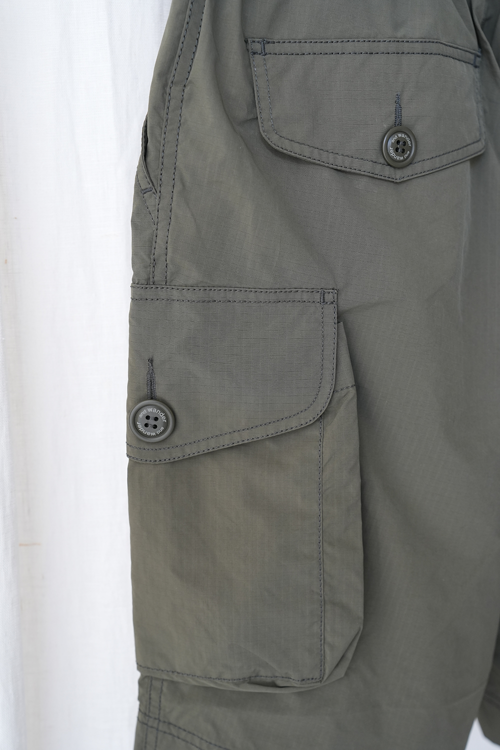 SALE15％OFF】アンドワンダーoversized cargo pants 100％本物保証